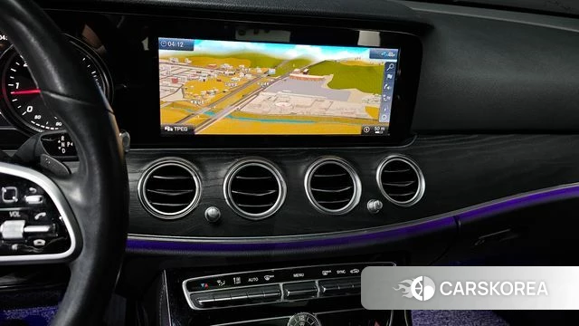 Mercedes-Benz E-Class W213 2020 Серый из Кореи, фото 2