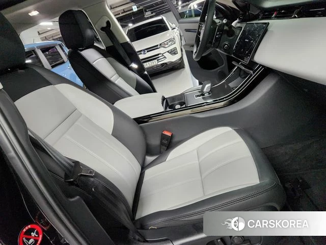 Land Rover Range Rover Evoque 2nd Generation 2025 Черный из Кореи, фото 2