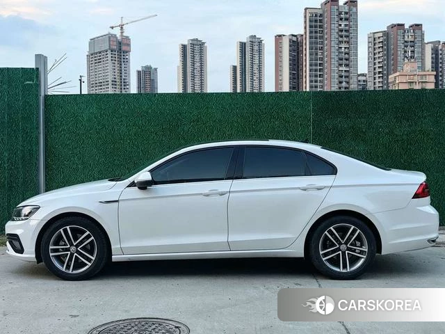 Volkswagen Lamando 2021 Белый из Китая, фото 2