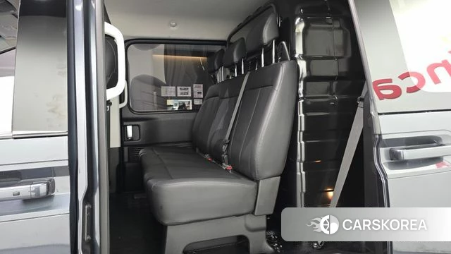 Hyundai Staria 2024 Серый из Кореи, фото 2