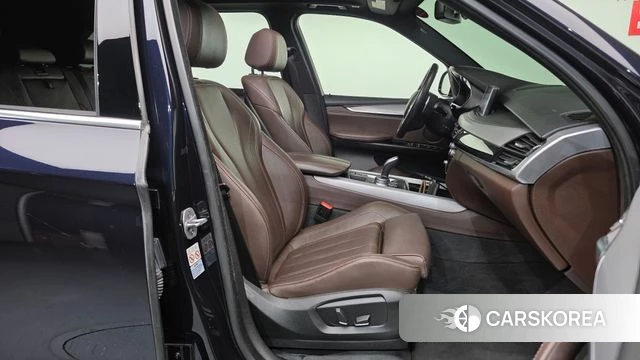 BMW X5 (F15) 2018 Синий из Кореи, фото 2