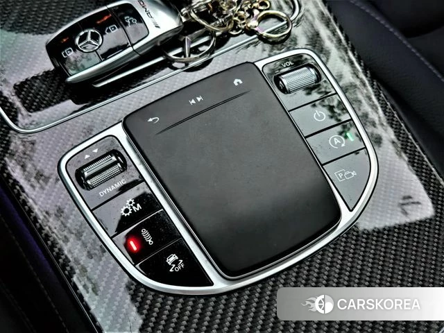 Mercedes-Benz GLC-Class X253 2020 Черный из Кореи, фото 2