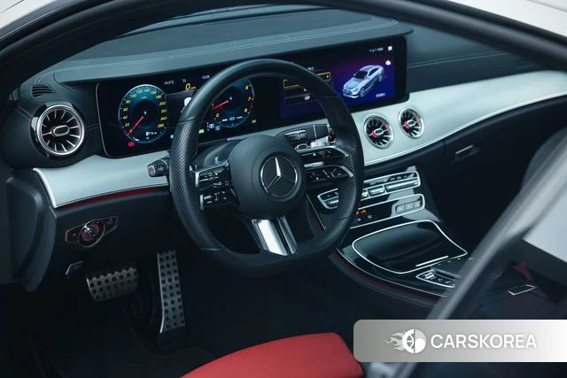 Mercedes-Benz E-Class 2021 Белый из Китая, фото 2