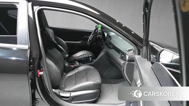 Hyundai Veloster (JS) 2019 Черный из Кореи, фото 2