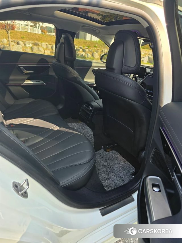 Mercedes-Benz E-Class W214 2025 Белый из Кореи, фото 2