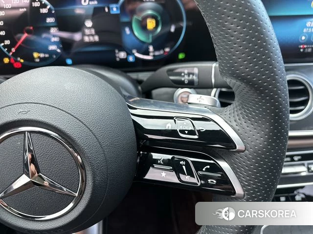 Mercedes-Benz E-Class 2022 Черный из Китая, фото 2