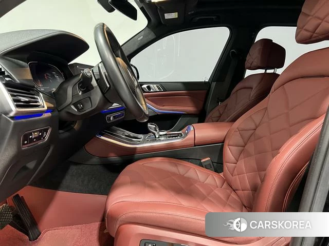 BMW X5 2023 Черный из Китая, фото 2