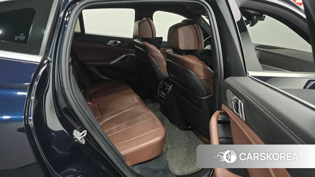 BMW X6 (G06) 2020 Черный из Кореи, фото 2