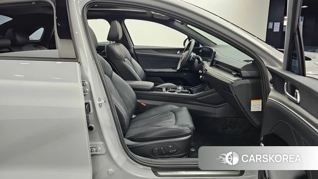 Kia The New K5 Hybrid 3rd generation 2025 Серый из Кореи, фото 2