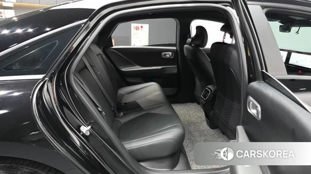 Hyundai Ionic 6 2024 Черный из Кореи, фото 2