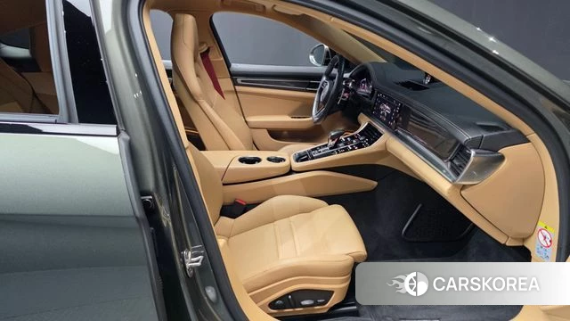 Porsche Panamera (971) 2022 Серый из Кореи, фото 2