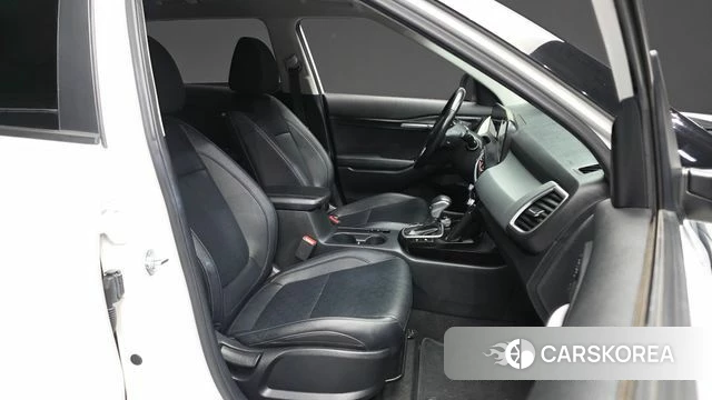 Kia The New Seltos 2023 Белый из Кореи, фото 2