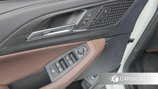 BMW 2 Series Active Tourer (U06) 2025 Белый из Кореи, фото 2