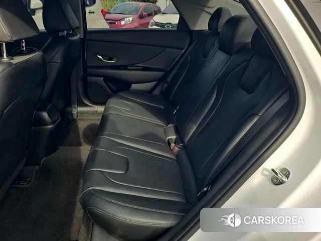 Hyundai Avante (CN7) 2021 Белый из Кореи, фото 2