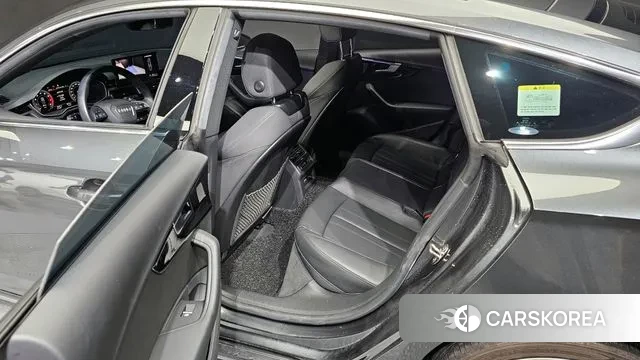 Audi A5 (F5) 2021 Серый из Кореи, фото 2