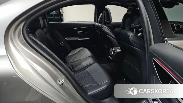 Mercedes-Benz C-Class W206 2024 Серебряный из Кореи, фото 2