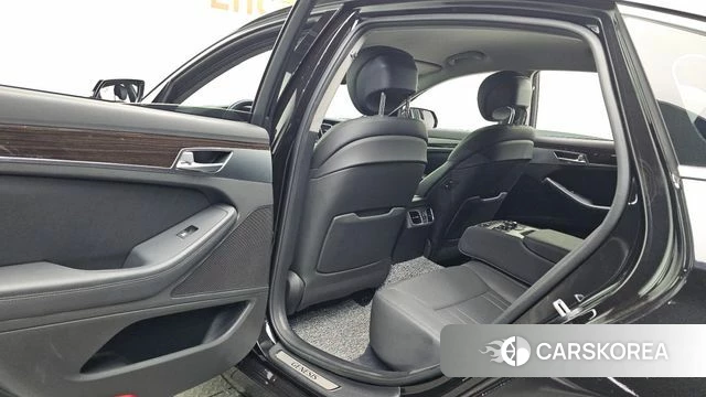 Genesis G80 2019 Черный из Кореи, фото 2
