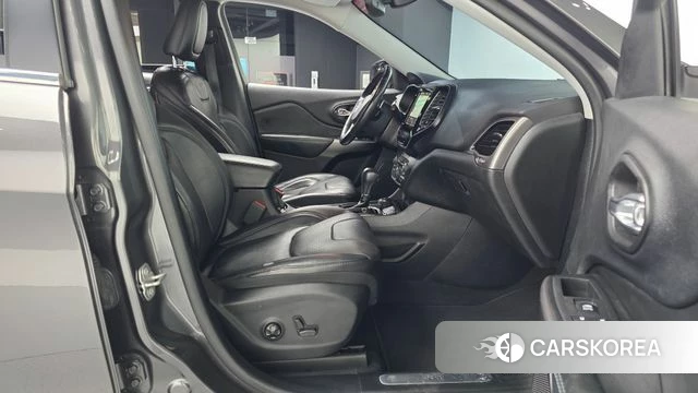 Jeep Cherokee (KL) 2020 Серый из Кореи, фото 2