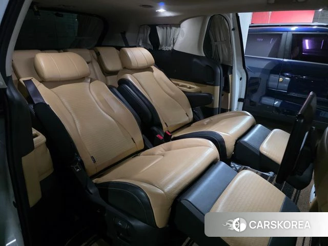 Kia Carnival 4th generation 2021 Белый из Кореи, фото 2