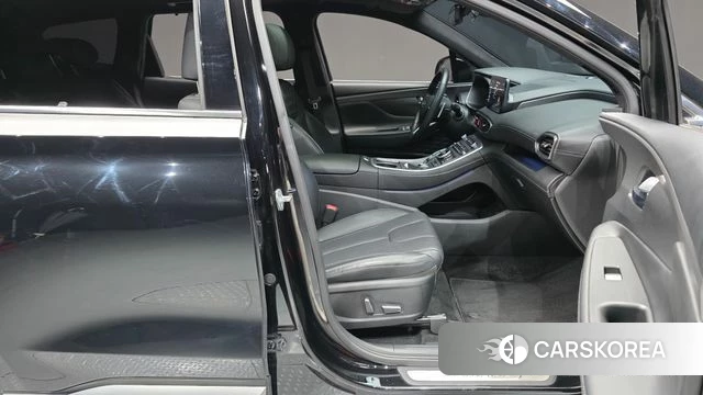 Hyundai The New Santa Fe 2023 Черный из Кореи, фото 2