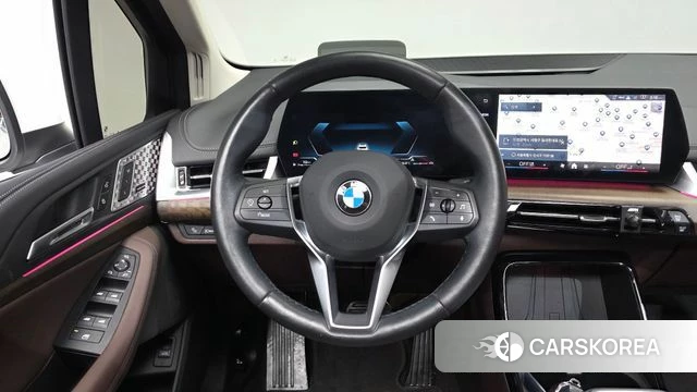 BMW 2 Series Active Tourer (U06) 2024 Белый из Кореи, фото 2