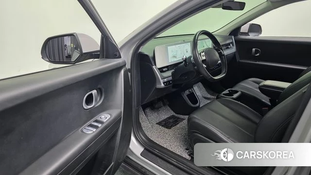 Hyundai Ionic 5 2023 Серебристо-серый из Кореи, фото 2