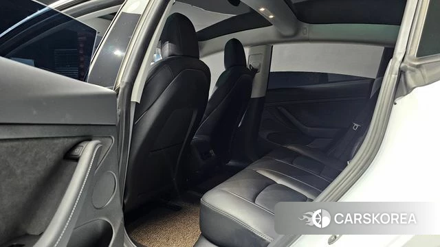 Tesla Model 3 2022 Белый из Кореи, фото 2