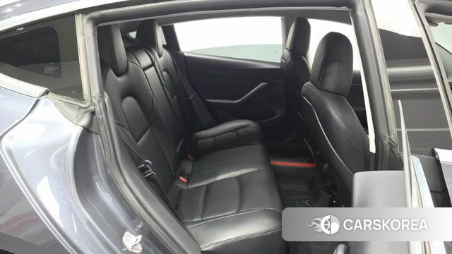 Tesla Model 3 2020 Серый из Кореи, фото 2