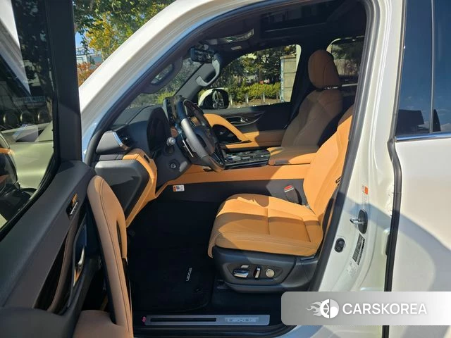 Lexus LX 4th Generation 2025 Жемчужный цвет из Кореи, фото 2