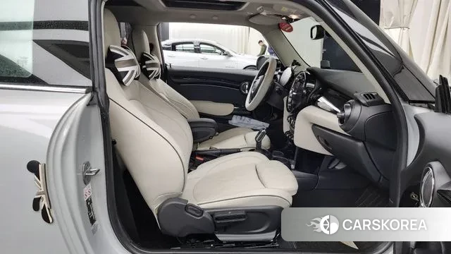 Mini Cooper S 2022 Серебристо-серый из Кореи, фото 2