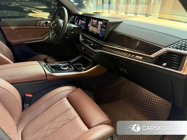 BMW X5 (G05) 2025 Белый из Кореи, фото 2