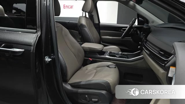 Kia The New Carnival 4th Generation 2024 Серый из Кореи, фото 2