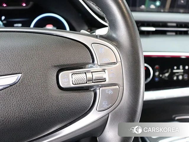 Genesis GV70 2021 Черный из Кореи, фото 2