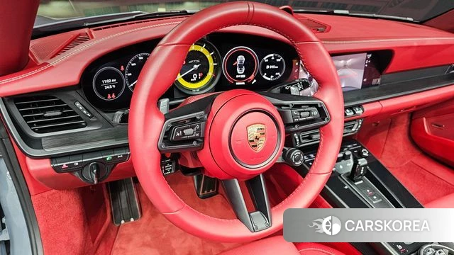 Porsche 911(992) 2023 Серебристо-серый из Кореи, фото 2