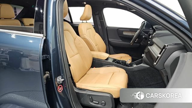 Volvo XC40 2019 Синий из Кореи, фото 2
