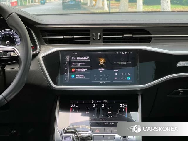 Audi A6 2021 Темно-серый из Китая, фото 2