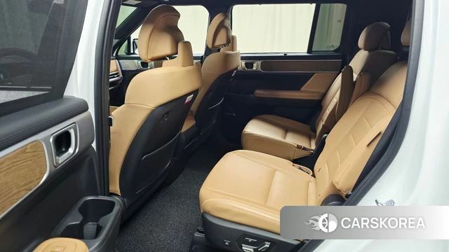 Hyundai Santa Fe (MX5) 2024 Белый из Кореи, фото 2