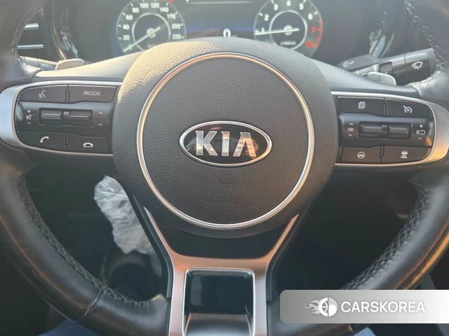Kia K5 3rd generation 2020 Белый из Кореи, фото 2
