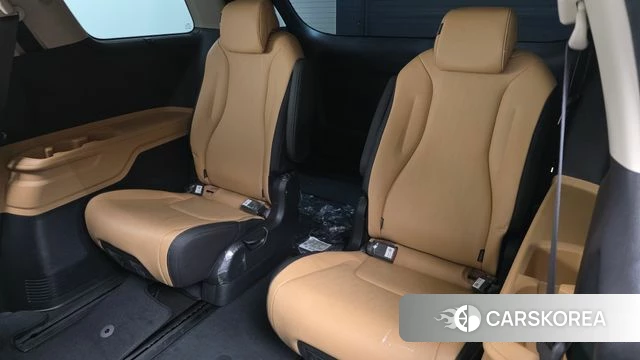 Kia Carnival 4th generation 2023 Белый из Кореи, фото 2