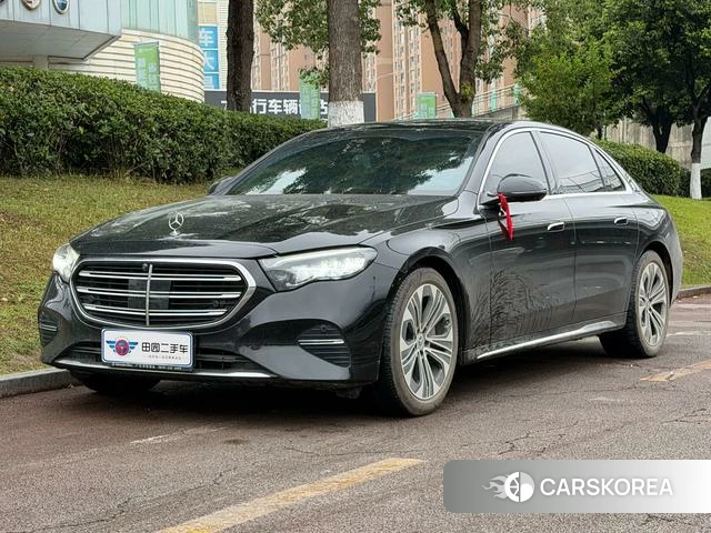Mercedes-Benz E-Class 2025 Черный из Китая, фото 2