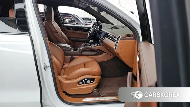 Porsche Cayenne (PO536) 2020 Белый из Кореи, фото 2