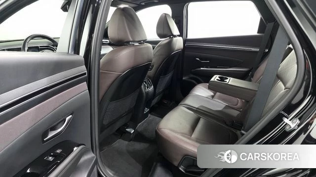 Hyundai Tucson (NX4) 2021 Черный из Кореи, фото 2