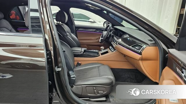 Genesis G90 2019 Коричневый из Кореи, фото 2
