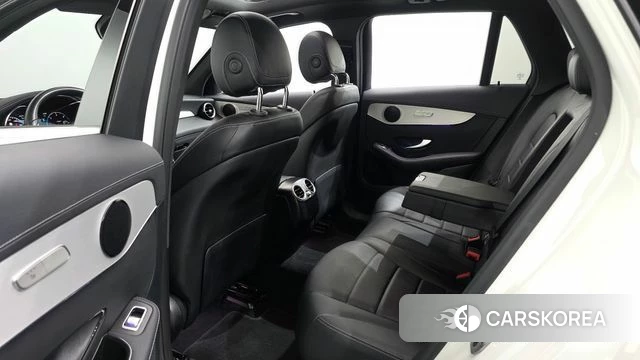 Mercedes-Benz GLC-Class X253 2022 Белый из Кореи, фото 2