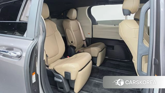 Toyota Sienna 4th Generation 2024 Серый из Кореи, фото 2