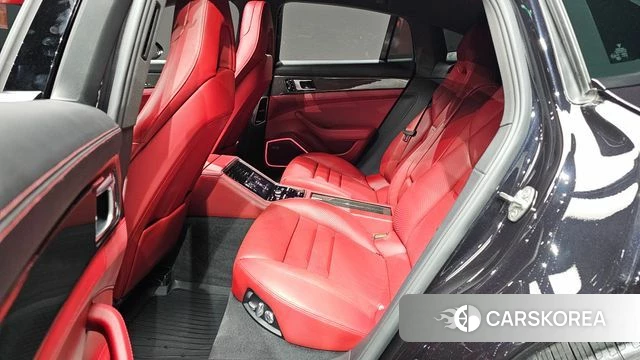 Porsche Panamera (971) 2021 Черный из Кореи, фото 2