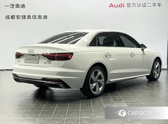 Audi A4L 2021 Белый из Китая, фото 2