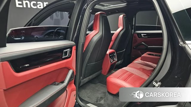 Porsche Cayenne (PO536) id 4937501 из Кореи 2