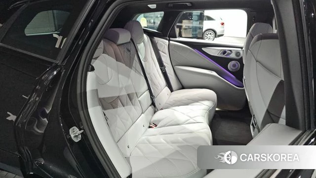 BMW XM (G09) 2025 Черный из Кореи, фото 2