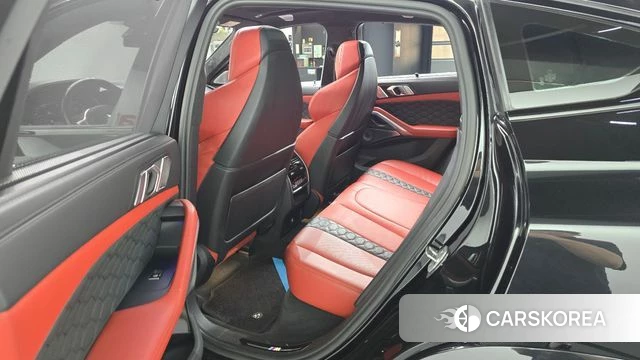 BMW X6M (G06) 2021 Черный из Кореи, фото 3
